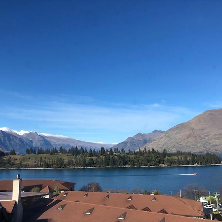 Ramada By Wyndham Queenstown Central エクステリア 写真
