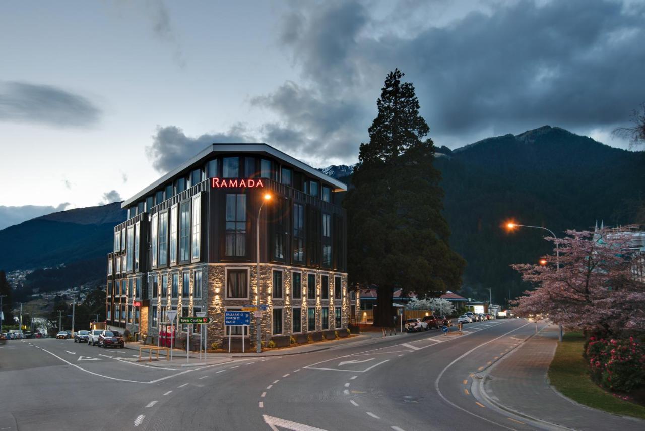 Ramada By Wyndham Queenstown Central エクステリア 写真
