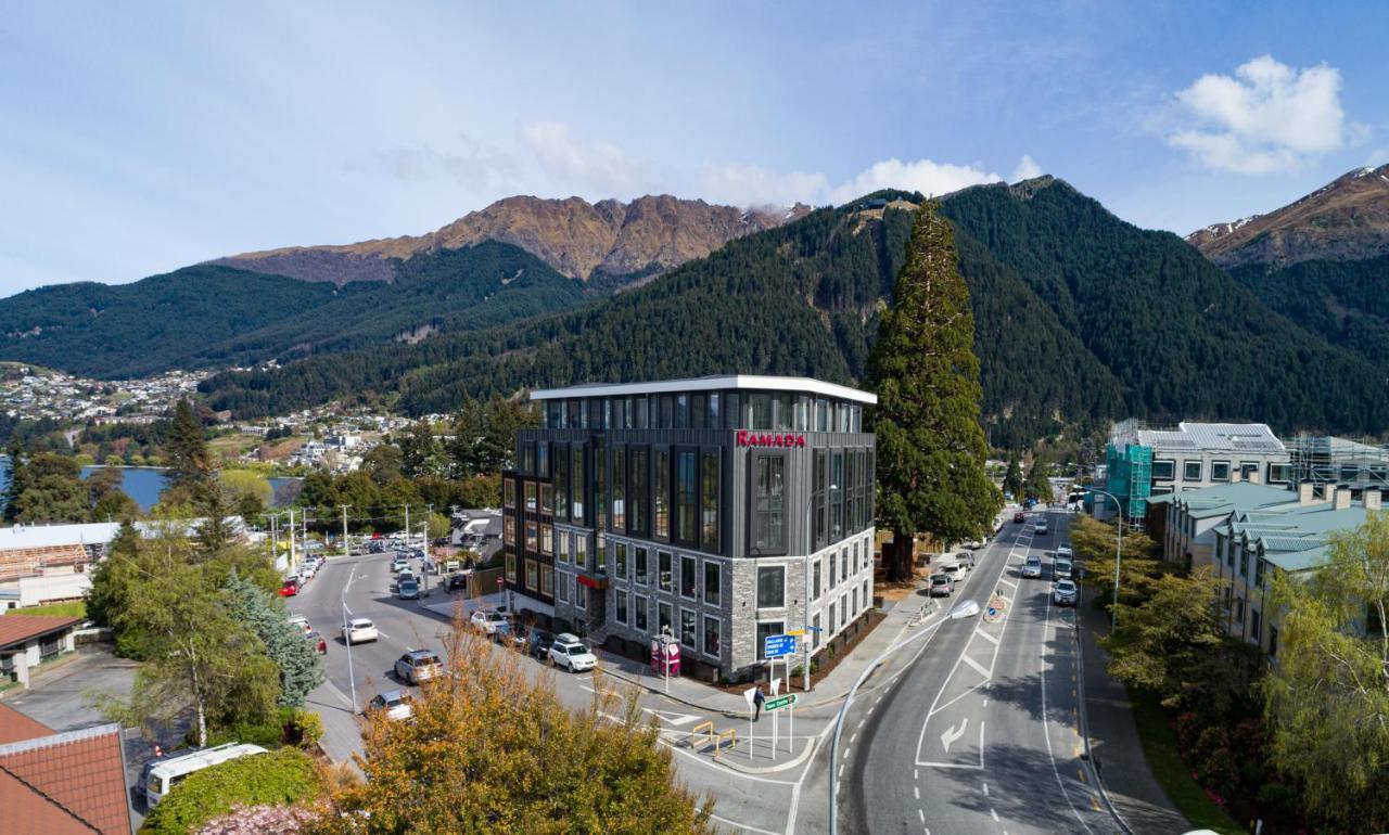 Ramada By Wyndham Queenstown Central エクステリア 写真