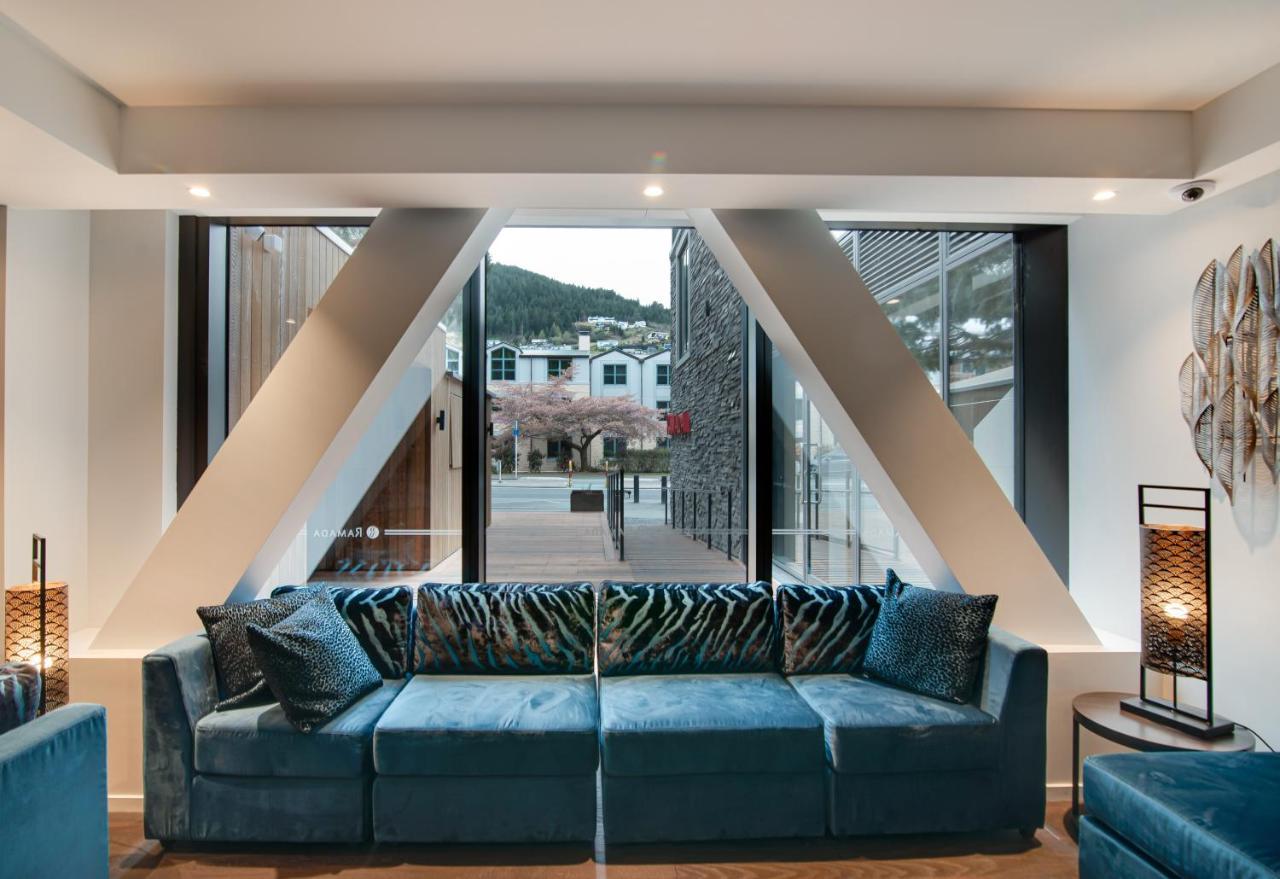 Ramada By Wyndham Queenstown Central エクステリア 写真