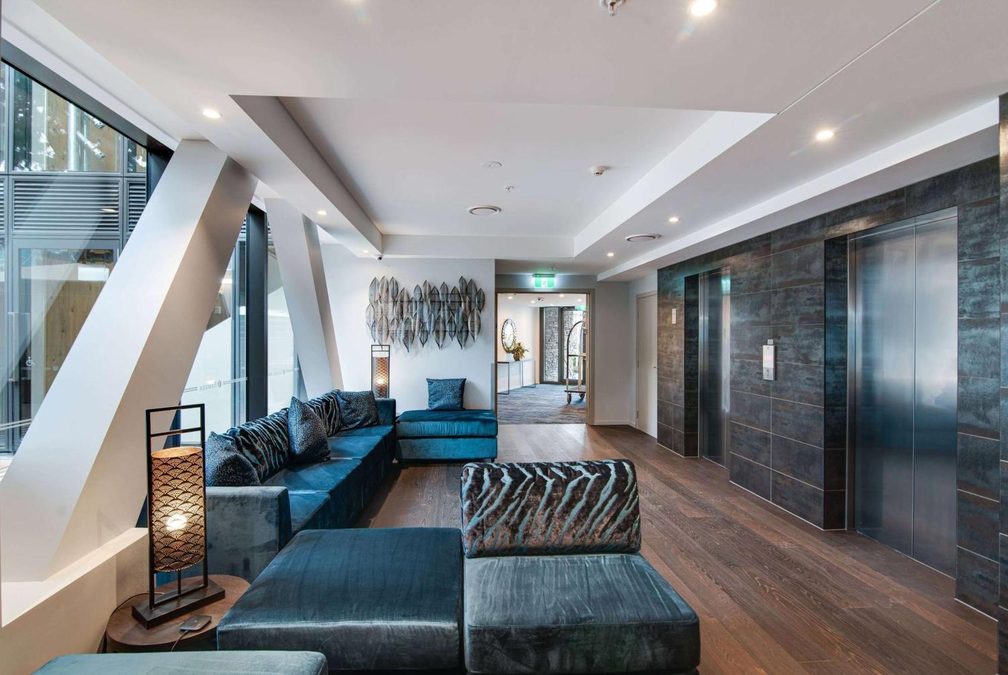 Ramada By Wyndham Queenstown Central エクステリア 写真